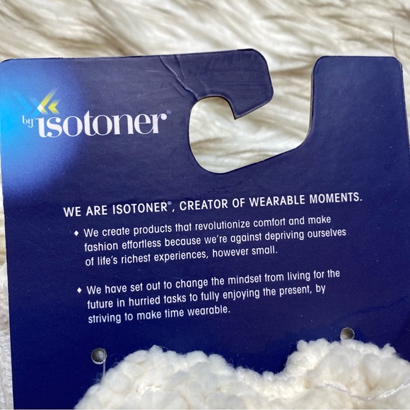 Isotoner Mittens Gloves Ivory Leopard Animal Print Sherpa Lined NWT - Picture 2 of 7